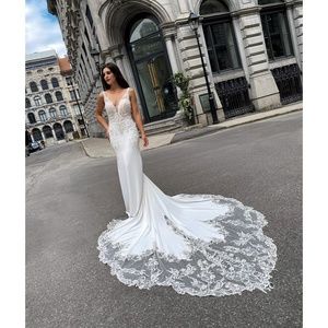 Brand new Eddy K wedding gown